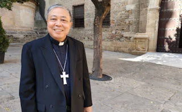 El nuncio apostólico del Papa presidirá la misa por el 50º aniversario de la Virgen de la Paloma de Málaga