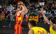 España cumple el trámite en Macedonia (65-94)