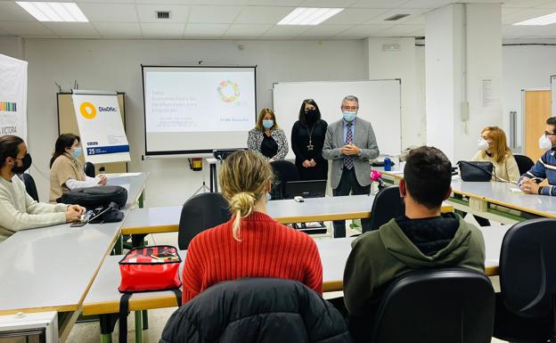 Promueven la «economía azul» como modelo sostenible en Rincón de la Victoria