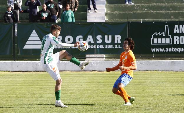 El Antequera, sorprendido por el Panadería Pulido canario