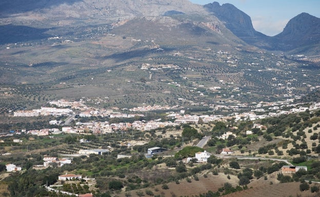 Los dueños de viviendas en el campo aseguran que la nueva ley urbanística andaluza «no soluciona sus problemas»