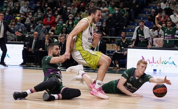 El Unicaja, ante un mes para salvar la temporada