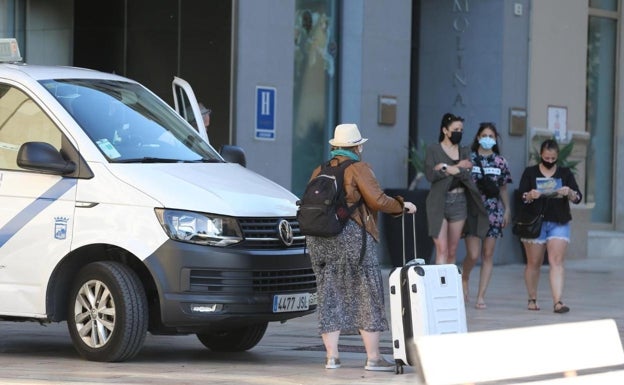 Un puente de la Constitución a medio gas: Málaga prevé una ocupación hotelera del 52%