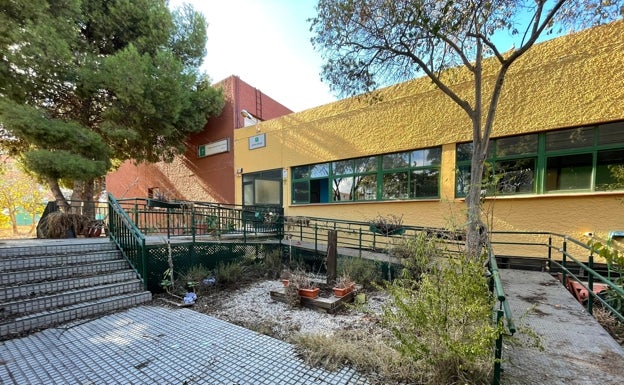 Educación demolerá el colegio Intelhorce y levantará en su lugar un nuevo centro