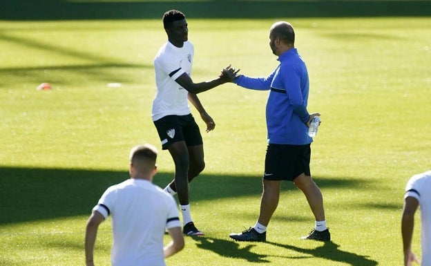 El Málaga necesita vencer y convencer ante el Amorebieta