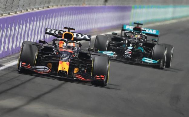 Hamilton vs. Verstappen: arrasa con lo que veas y generoso no seas