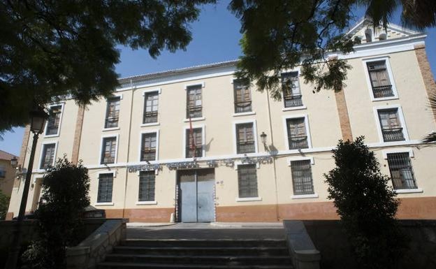 De la Torre pedirá a Interior que frene el derribo del antiguo cuartel de Capuchinos de Málaga