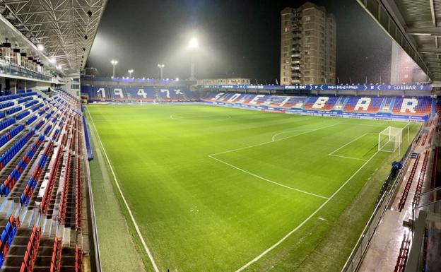 Horario y dónde ver por televisión el partido del Málaga contra el Eibar