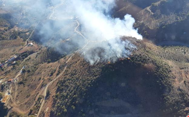 Extinguido el incendio forestal declarado en Cártama