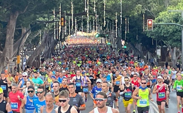 Fernando González gana la prueba 'corta' del Zurich Maratón Málaga