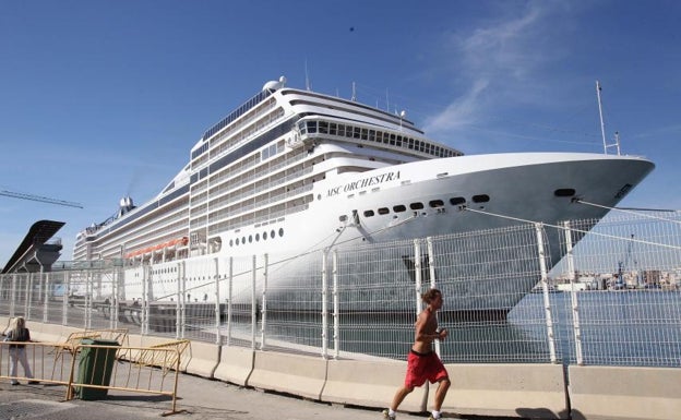 Málaga será puerto de embarque de MSC Cruceros el próximo verano