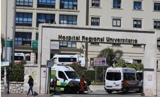 El Hospital Regional de Málaga ya tiene cuatro brotes de Covid en digestivo, neurocirugía, medicina interna y UCI