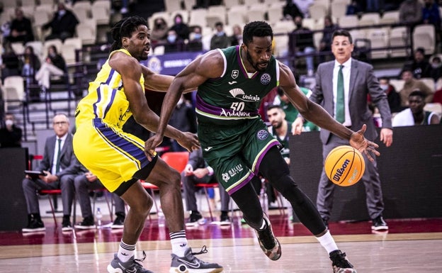 Bochornosa imagen del Unicaja ante el Lavrio Megabolt (70-58)