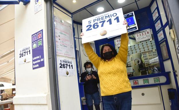 La calle Granada de Málaga capital concentra tres quintos premios