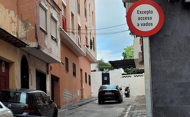 Pedro de Deza: una calle anárquica desde hace años