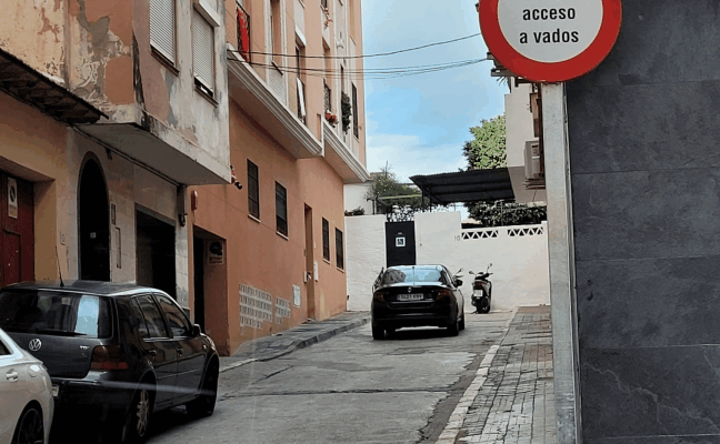 Pedro de Deza: una calle anárquica desde hace años