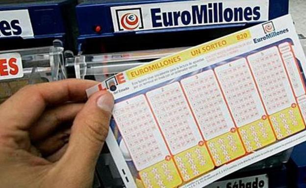 Un boleto de Euromillones, premiado con casi 124.000 euros en Las Lagunas de Mijas