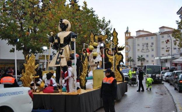 Estepona mantiene su cabalgata de Reyes con un dispositivo especial de seguridad