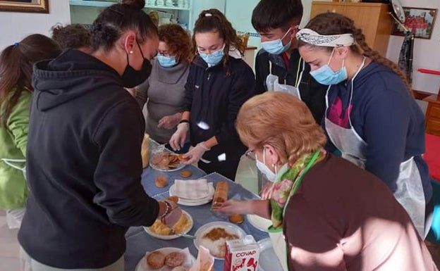 Conexión entre generaciones en Villanueva del Trabuco