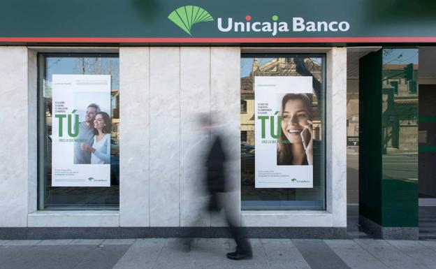 Unicaja sella la paz con su plantilla tras su año más conflictivo: todas las salidas del ERE serán pactadas