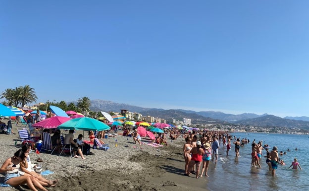 El proyecto de un pantalán-mirador en Torre del Mar sigue bloqueado más de cuatro años después de presentarse