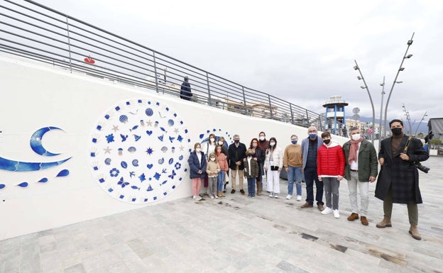 San Pedro estrena un mandala mural con motivos marineros de cerámica