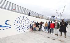 San Pedro estrena un mandala mural con motivos marineros de cerámica