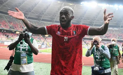 Un defensa del Antequera pone patas arriba la Copa África