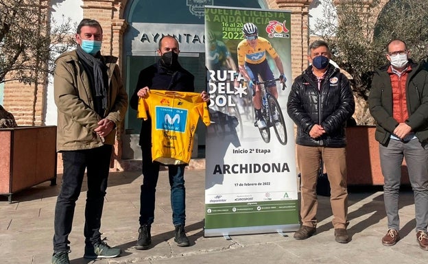 Archidona, salida de la segunda etapa de la Vuelta a Andalucía