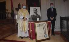 La Agrupación concede la medalla de oro a título póstumo a su primer presidente, Antonio Baena