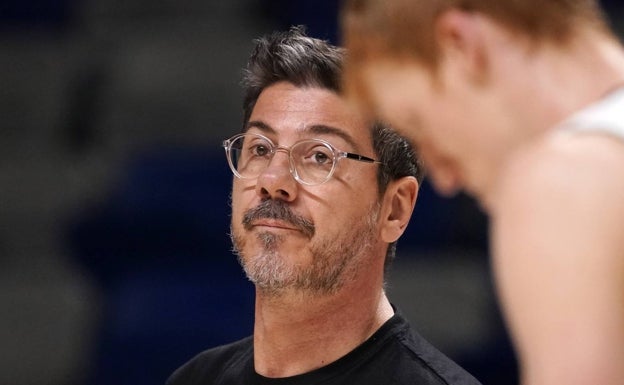 El Unicaja despide a Fotis Katsikaris ante el desplome del proyecto