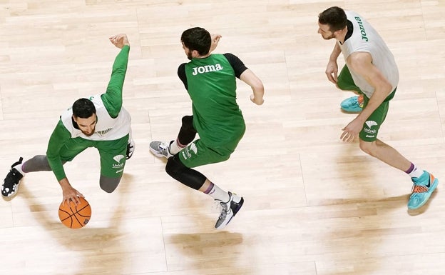 El Unicaja, obligado a ganar al Oostende para evitar el descalabro europeo