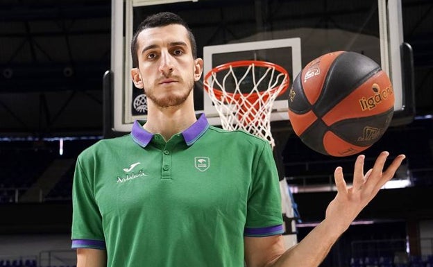 Kravic: «En el Unicaja se dan las circunstancias para hacer algo grande en la Champions