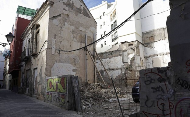 La Junta demanda al Ayuntamiento de Málaga por atribuirse un suelo para el proyecto de la casa natal de Cánovas del Castillo