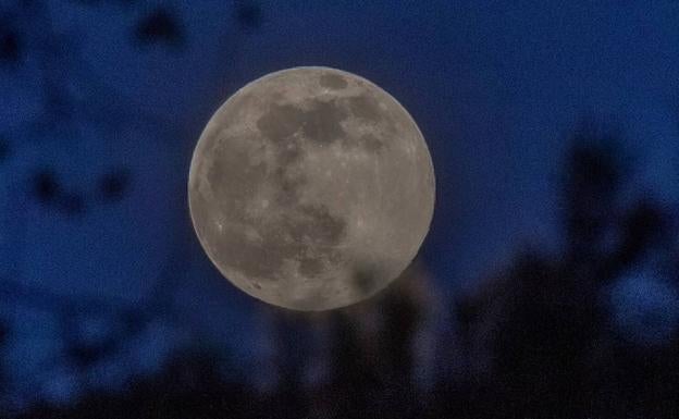 ¿Cuándo se podrá ver este año la Luna llena de nieve?