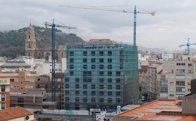 La cadena H10 pone fecha al final de las obras del hotel de Moneo en Málaga