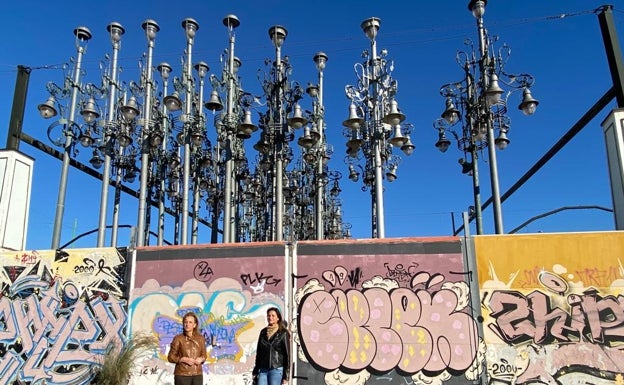 Farolas modernistas de La Alameda, el patrimonio almacenado de Málaga