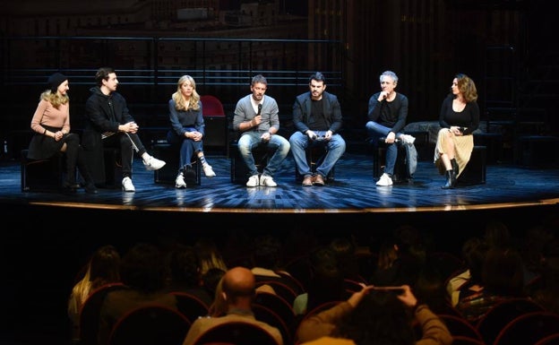 Antonio Banderas, a alumnos de la ESAD: «Esta es vuestra casa»