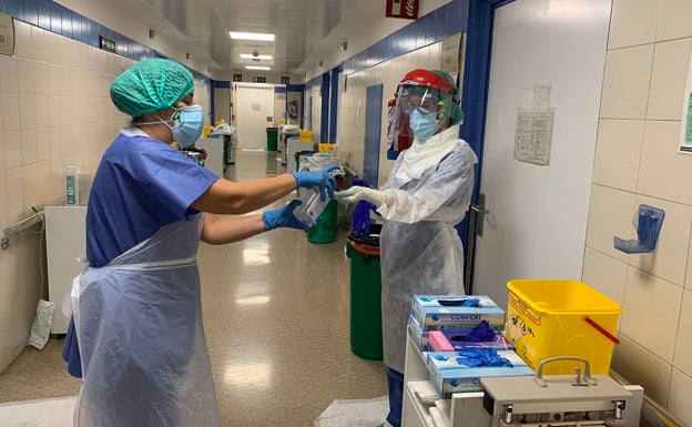 La pandemia eleva la basura en los hospitales por residuos infecciosos en un 60% en Málaga