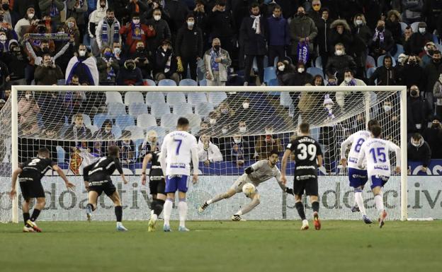 Dani Barrio adelanta a Dani Martín por la titularidad en la portería