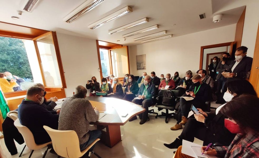Unidas Podemos celebra su jornada en el Parlamento con críticas al proyecto de ley de Doñana