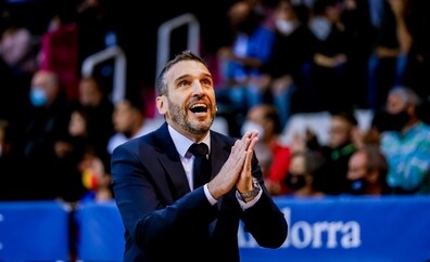 Ibon Navarro se convierte en el vigésimo tercer entrenador de la historia del Unicaja