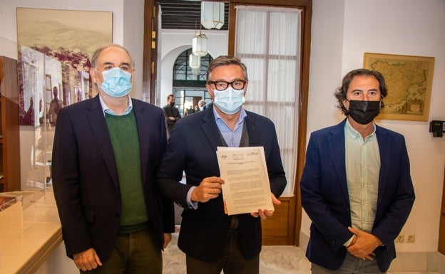 Vox rechaza la Ley de Economía Circular, la principal iniciativa parlamentaria de la Junta en el tramo final de la legislatura