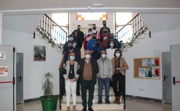 16 jóvenes comienzan su formación en los talleres de Estepona