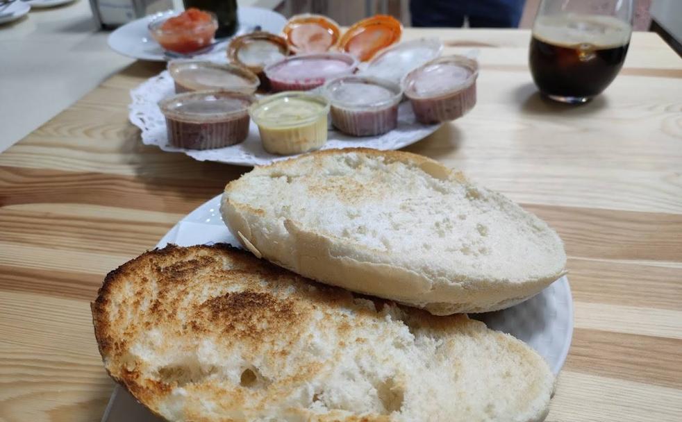 Venta El Cordobés: De escuela capilla a templo de los desayunos tradicionales