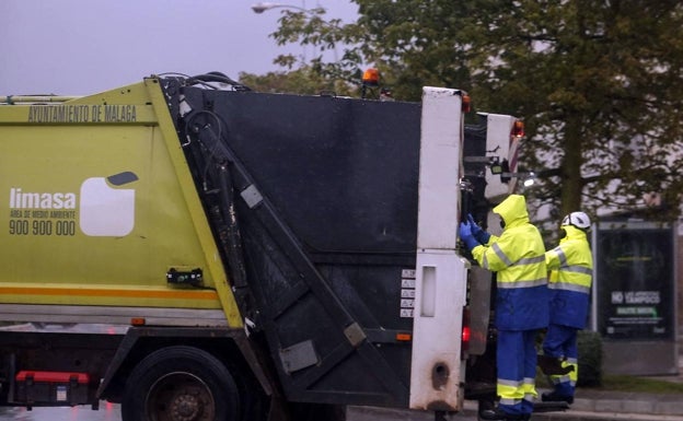 El TSJA avala que el Ayuntamiento de Málaga abone 551 euros a cada trabajador de la limpieza viaria