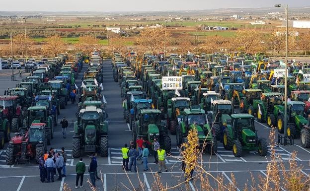 El campo malagueño retomará sus protestas el 3 de marzo con una tractorada en Antequera