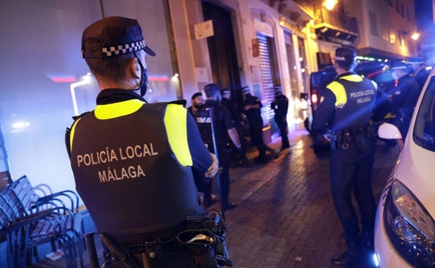 Violencia en Camino de San Rafael: tira al suelo a una desconocida, le rompe los dientes a un hombre y muerde a un policía