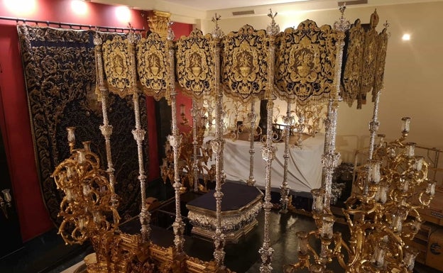 El Huerto presenta las nuevas bambalinas laterales exteriores del trono de la Virgen de la Concepción