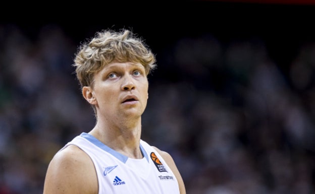 El excajista Kuzminskas deja el Zenit ruso por la invasión de Ucrania